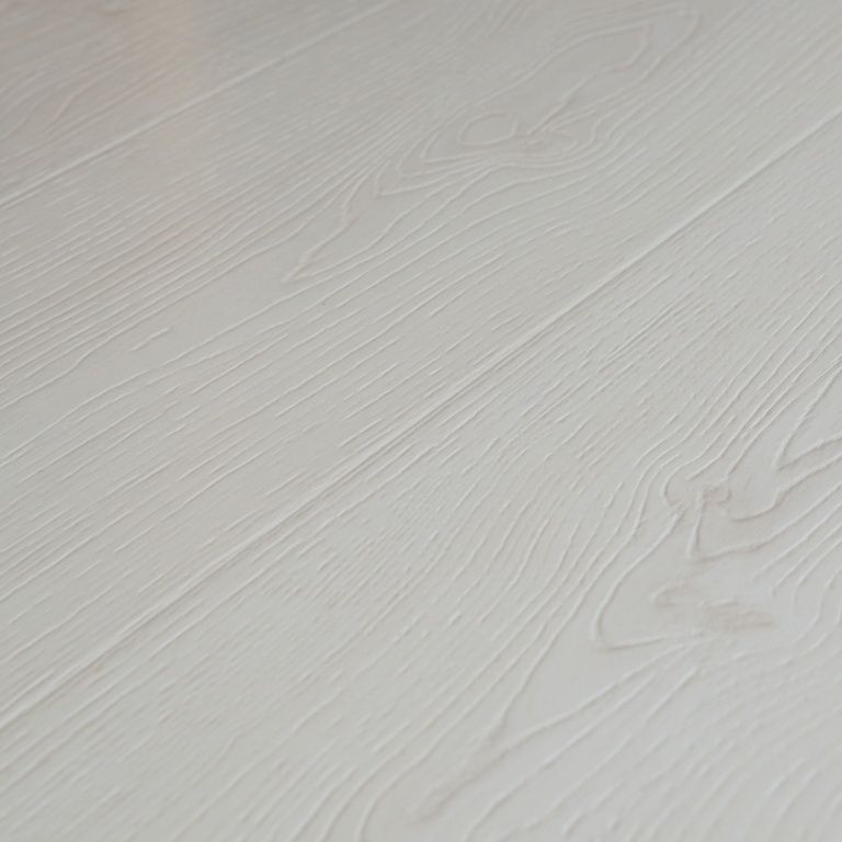 Ламинат Praktik Massive Дуб белый 5501 Ламинат Praktik Massive Дуб белый 5501