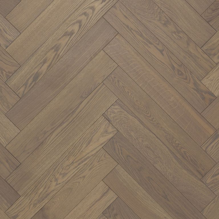 Паркетная доска Karelia Herringbone Дуб Шелк HB