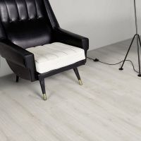 Ламинат Kaindl Natural Touch 8мм Стандарт Дуб Дилайт К4419RI