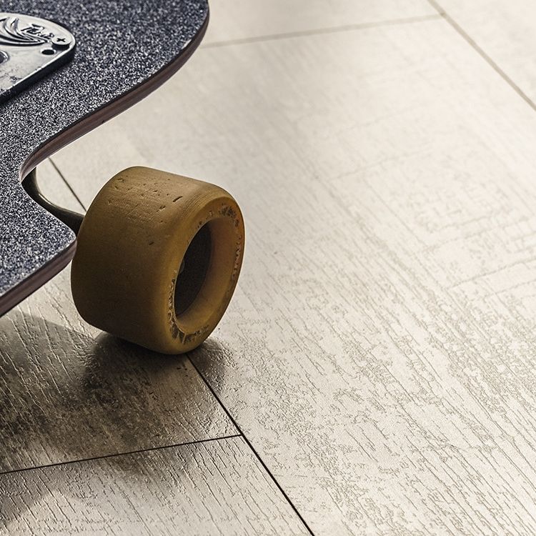 Ламинат Kaindl Classic Touch 8мм Широкая Сосна Барн К5272VS