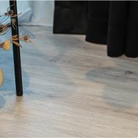 Кварцвиниловая плитка Vinilpol Glue 2 мм Дуб Неаполь 7897-EIR