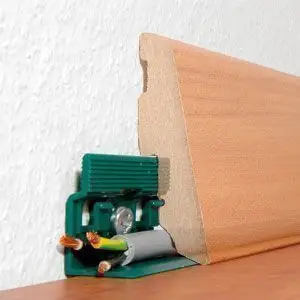 Крепеж для плинтуса Haro Крепеж для плинтуса Haro