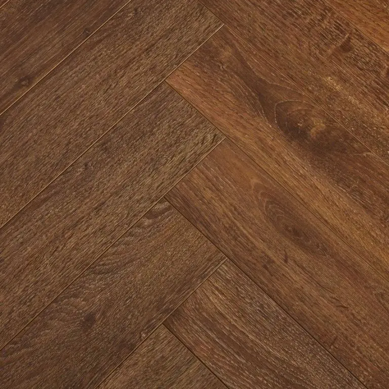 Ламинат CBM Koruna Орех Бесковице 808