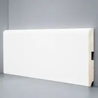 Плинтус напольный Deartio U 102-120 белый