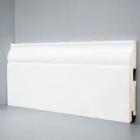 Плинтус напольный Deartio U 103-150 белый