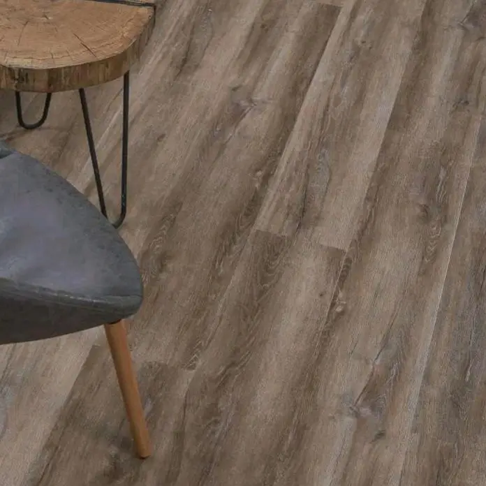 SPC ламинат Vinilam Ceramo Vinilam Cork 8 mm WPC Дуб Биль 8895 -EIR SPC ламинат Vinilam Ceramo Vinilam Cork 8 mm WPC Дуб Биль 8895 -EIR