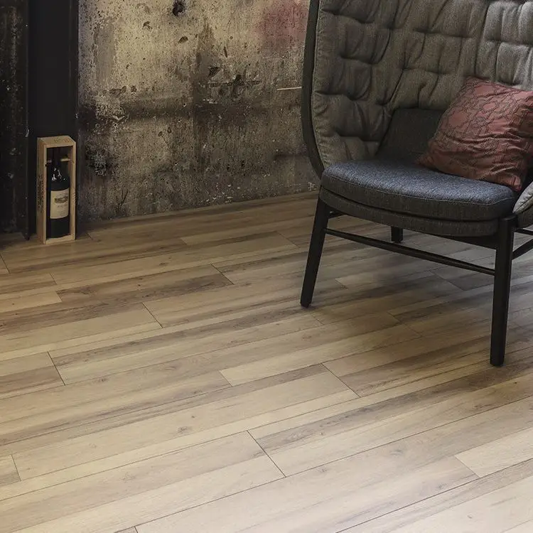 Ламинат Kaindl Classic Touch 8мм Стандарт Дуб Тру К4412АV