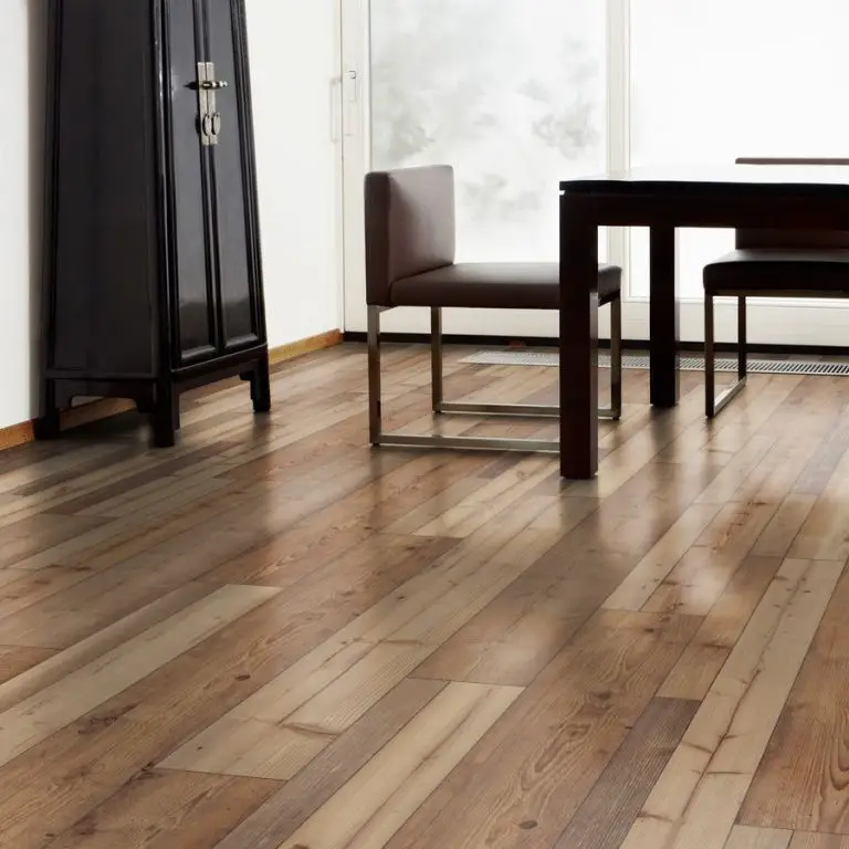 Ламинат Kaindl Natural Touch 8мм Стандарт Сосна Вивид К4366RР Ламинат Kaindl Natural Touch 8мм Стандарт Сосна Вивид К4366RР